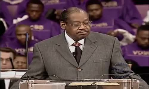 G E  Patterson Surrounded By Enemies but God Delivers