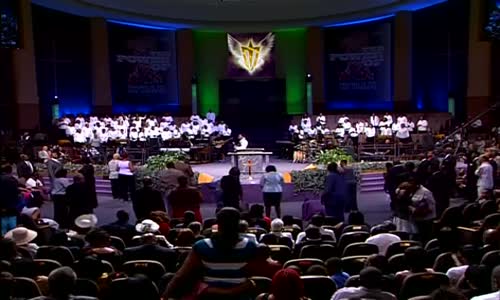 Bishop Eddie Long IN HIS PRESENCE
