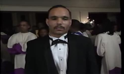 We Bless Your Name - Rev. Timothy Wright & the NY Fellowship Mass Choir.flv