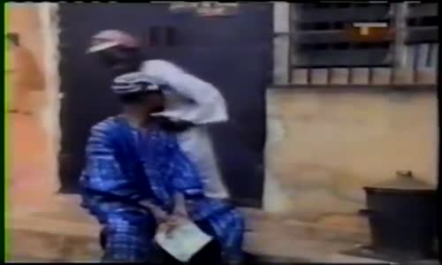 The masquerade-Zebrudaya-kerosene palaver-Nigeria (2).mp4